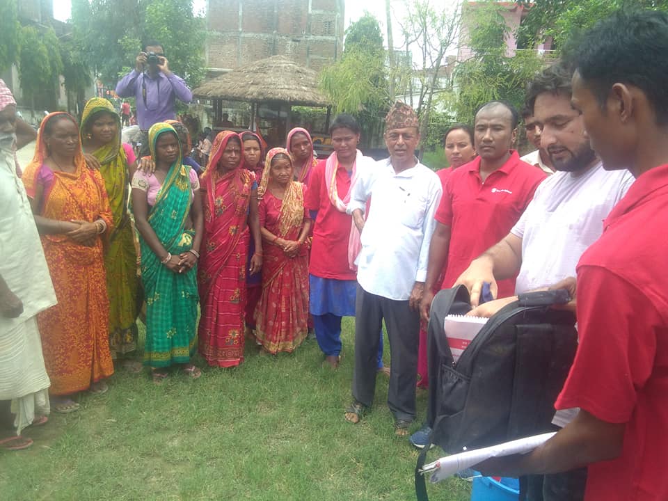 ईश्वरपुर न पा – राहत सामग्री वितरण(1)